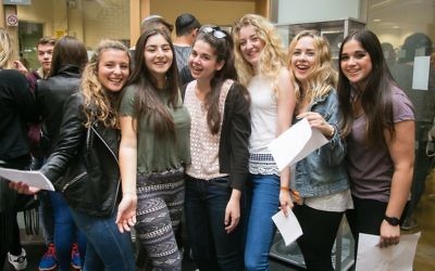 Yavneh Students celebrating receiving their A-Level results (© Photo by Yakir Zur):