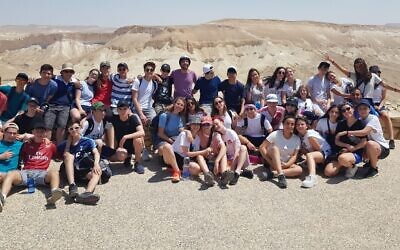 Israel tour group (Credit: UJIA)