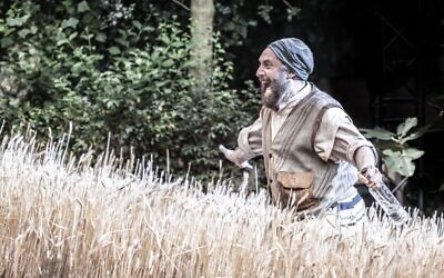 Adam-Dannheisser as Tevye in Fiddler on the Roof Regent's Park. pic: Marc Brenner